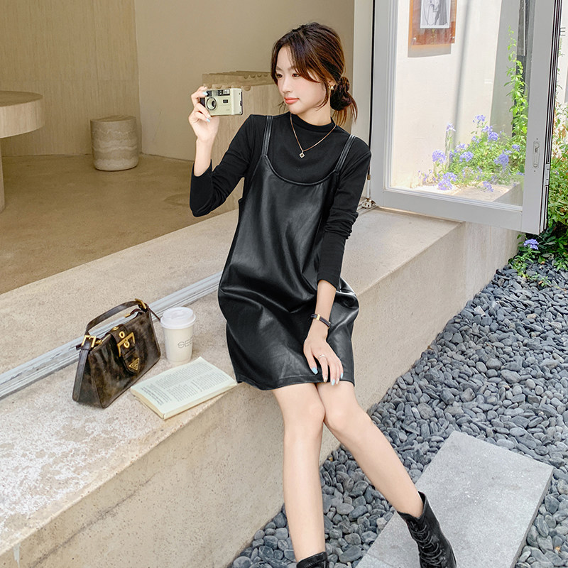 美拉德高级穿搭咖色连衣裙套装女春秋2025新款超火pu吊带裙两件套,女装套装/套裙,2C113