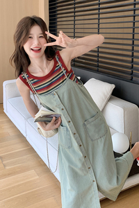 彩色条纹背心T恤牛仔背带裙女夏季宽松休闲无袖连衣裙两件套图片