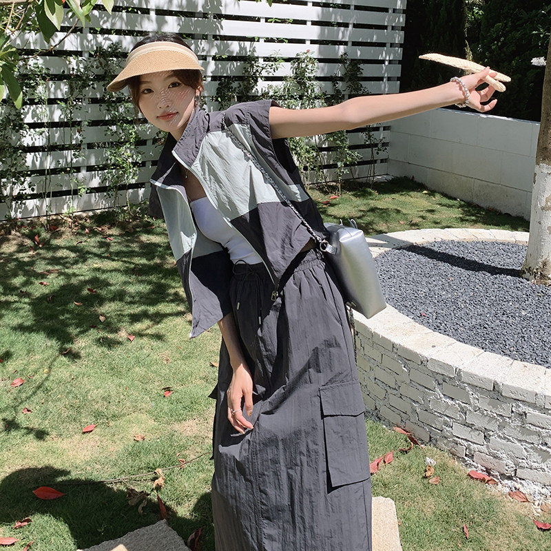 高级灰拼色工装套装裙女夏2024新款炸街减龄气质潮酷半身裙两件套,女装套装/套裙,2C177