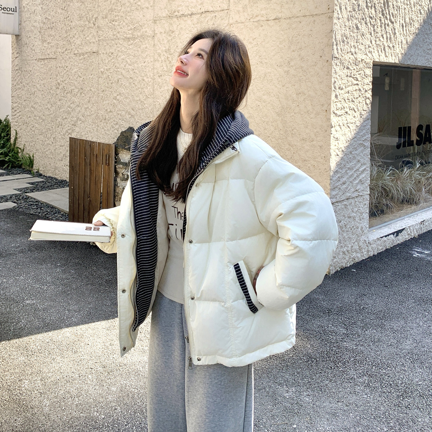 设计感假两件条纹连帽羽绒服女冬季宽松加厚面包服保暖外套,女装羽绒服,2C166