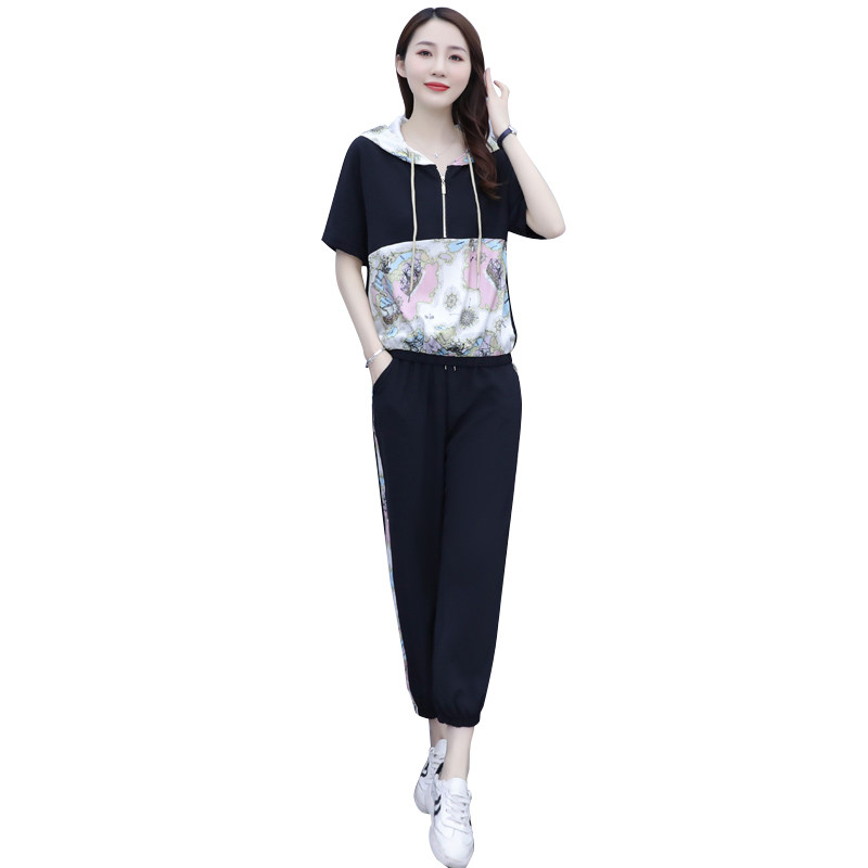 2025夏季新款时尚休闲印花拼接连帽两件套裤,女装套装/套裙,先锋丽姿