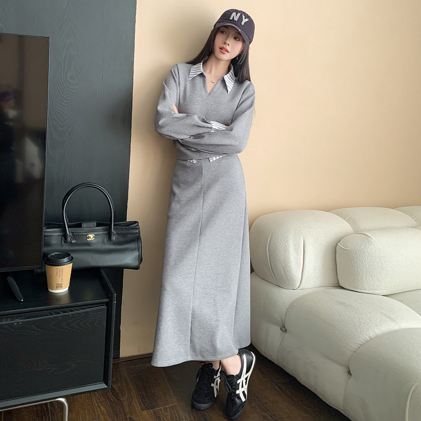 女秋季新款时尚高级感休闲条纹上衣半身裙御姐上班通勤穿搭两件套,女装套装/套裙,2C310