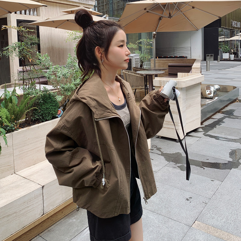 【新品档口现货】2025女装秋装休闲风衣外套266-P135-K185,女装短外套,2C266