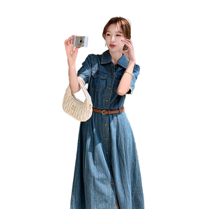 时尚牛仔连衣裙女学院风2025夏季新款高级感修身气质短袖长款裙子图片