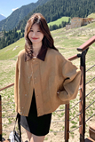 撞色翻领休闲卡其色外套女2025秋季新款显瘦小个子大衣流行巨好看，女装短外套，2C177