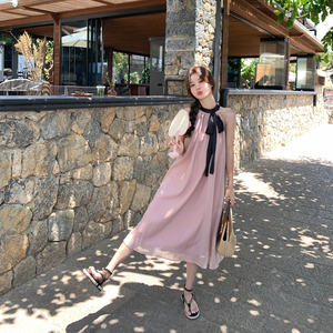 粉色无袖挂脖连衣裙女2025夏季新款法式温柔风气质减龄绝美仙女裙图片