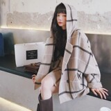 ！2026冬季复古格连帽短毛呢外套2C069-N9005-P155K228，女装毛呢外套，2C069
