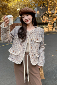 主推小个子短款羽绒服宽松小香风外套A11-p235-k329图片