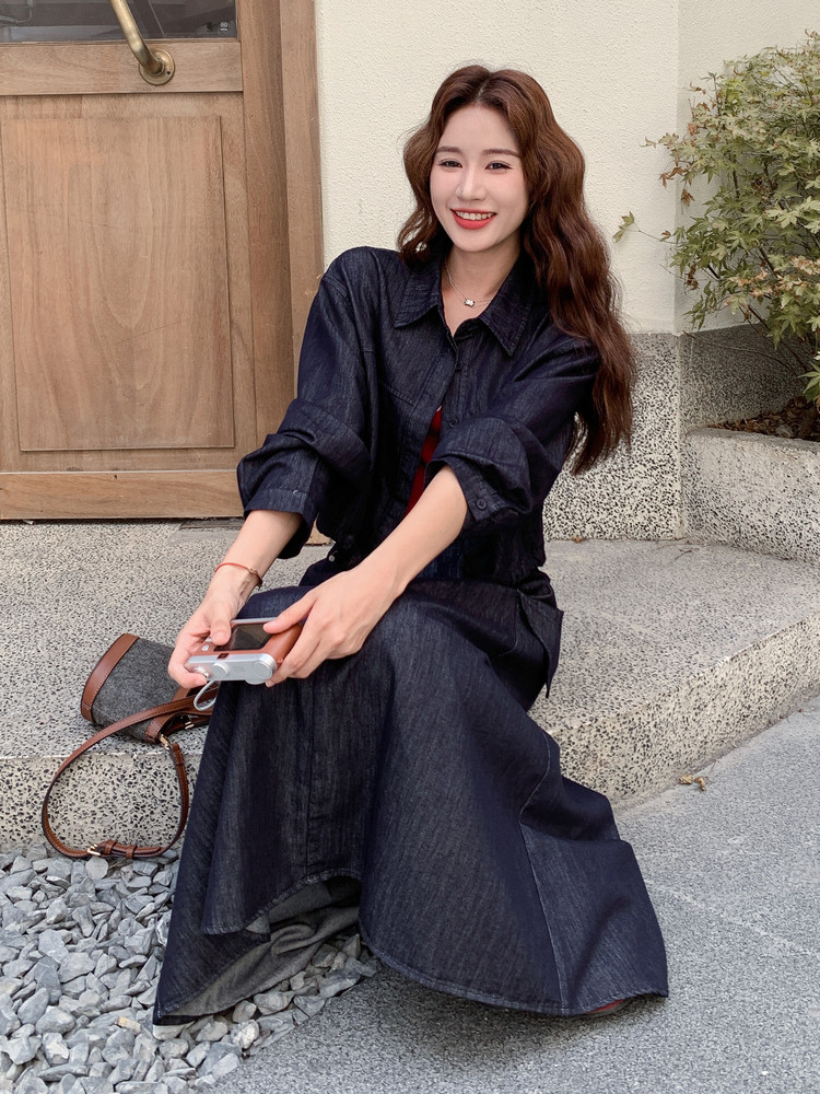 蓝色牛仔衬衫半身裙套装女春秋季2025新款松弛感巨好看两件套超火,女装套装/套裙,2D013