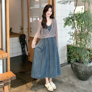 法式复古牛仔连衣裙女春秋设计感小众超好看显瘦开衫吊带裙两件套图片