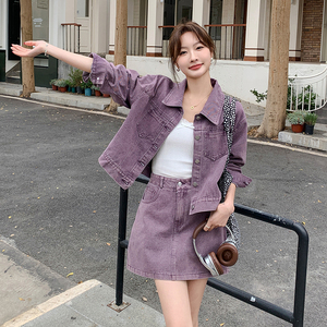 温柔风紫色阔腿裤套装女春夏2025新款设计感荷叶边拼接上衣两件套图片