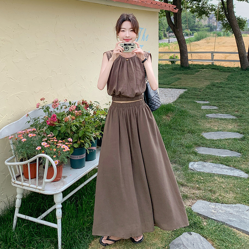咖色干练气质显瘦无袖上衣+半身长裙套装7639-P145-K208,女装套装/套裙,2C159