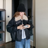 复古机车风PU皮夹克女2025冬季新款短款宽松设计感时髦外套高级感，女装羽绒服，2C233