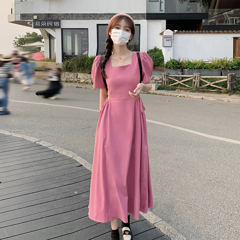 粉色温柔风方领连衣裙女2023夏新款法式小心机露腰设计感桔梗裙子,女装连衣裙,2C053