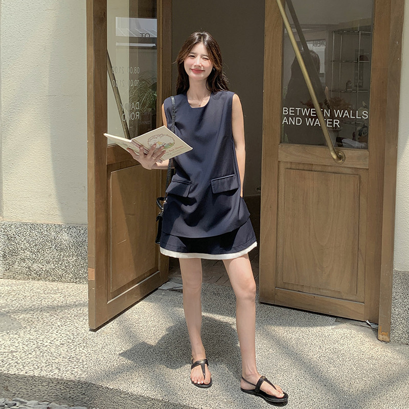 藏蓝色轻熟风穿搭刺绣牛仔套装女夏2025年超火无袖背心短裤两件套,女装套装/套裙,2C166