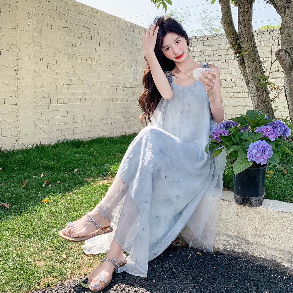 独特绝美蓝色薄纱连衣裙女夏2025新款超好看温柔气质连身吊带长裙,女装连衣裙,2B237