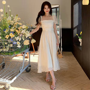 法式温柔风刺绣连衣裙女2025夏季新款韩版收腰显瘦绝美漂亮长裙子图片
