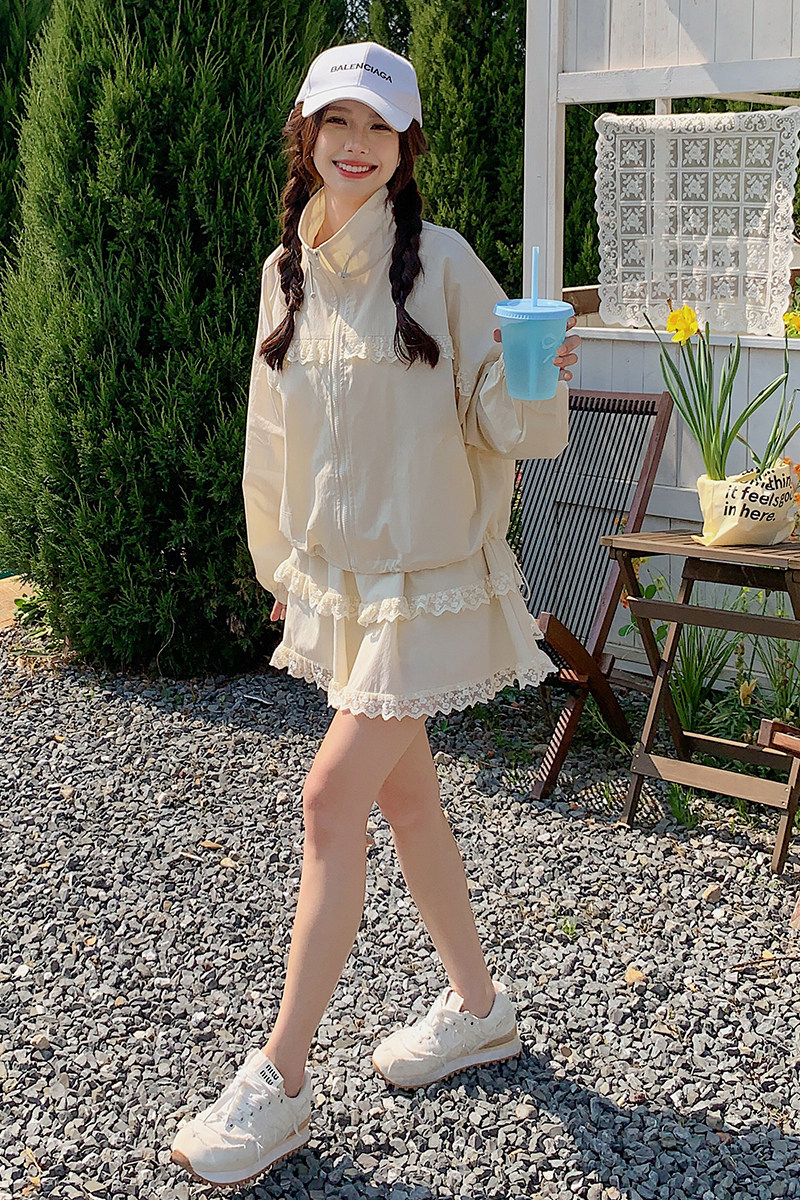 休闲运动防晒衣套装女夏2025新款白色轻薄防晒服搭配短裤两件套潮,女装套装/套裙,2C159