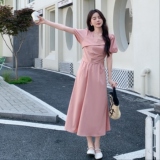 粉色泡泡袖方领连衣裙女夏新款温柔风气质小个子别致高腰显瘦长裙，女装连衣裙，2C212