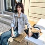 白色韩系复古小香风短外套女2025秋季新款小个子洋气减龄翻领夹克，女装短外套，2C166