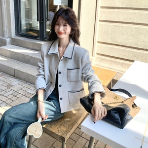 白色韩系复古小香风短外套女2025秋季新款小个子洋气减龄翻领夹克图片