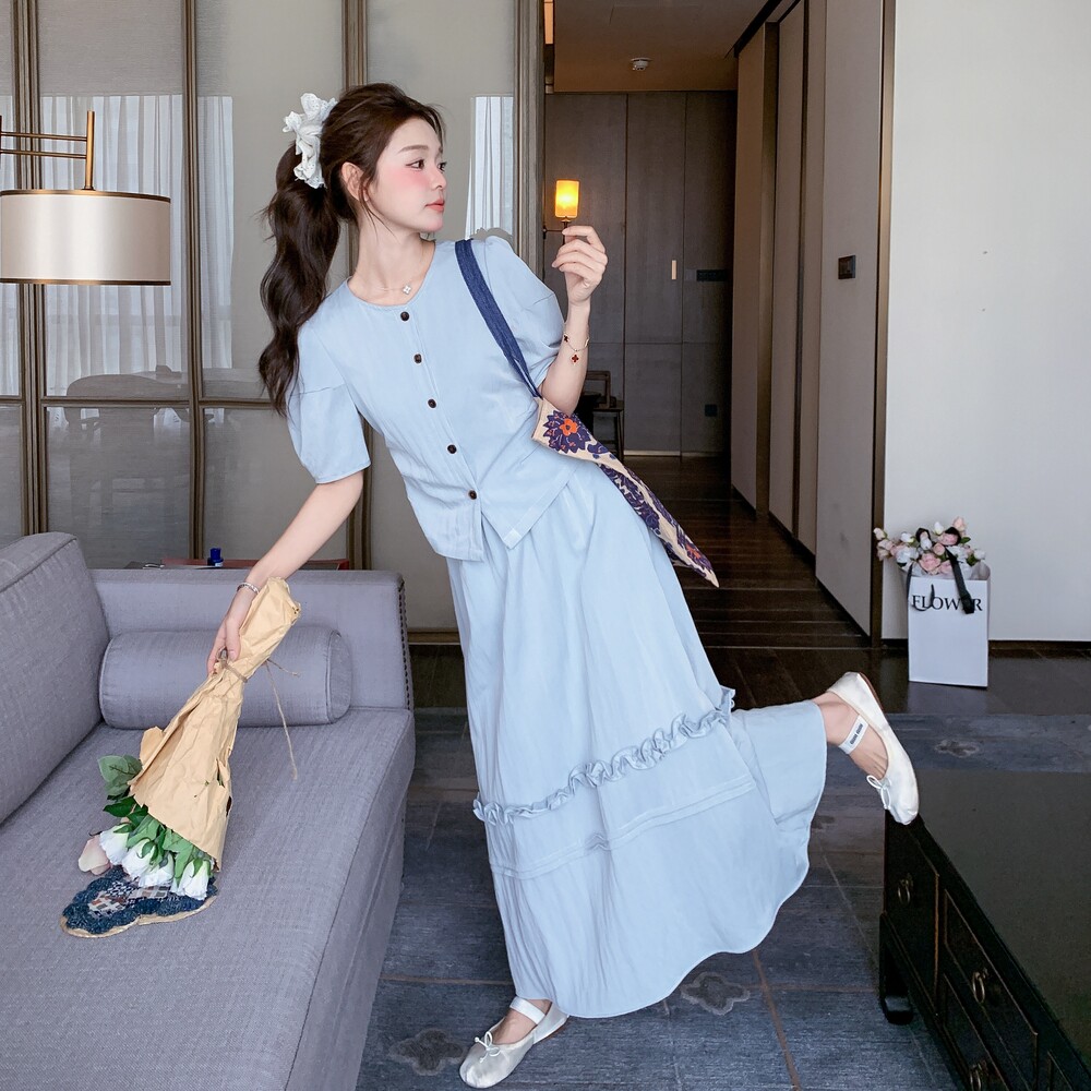 设计感上衣木耳边半身裙套装女2025年夏季新款法式温柔减龄两件套,女装套装/套裙,2C212