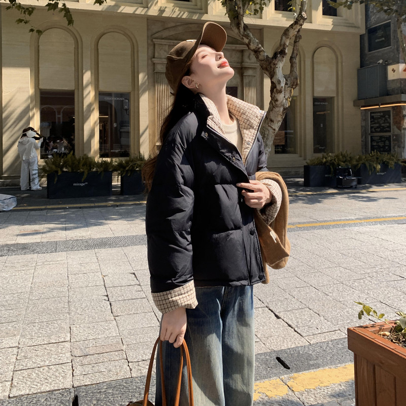 现货新款韩版宽松立领撞色格子袖口羽绒服短款外套百搭洋气,女装羽绒服,2B114