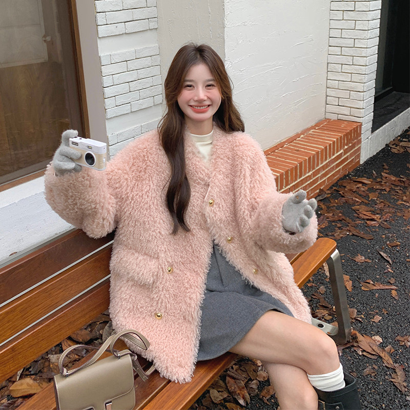 粉糯糯可爱2025冬毛毛圆领小众绝美皮毛一体短外套589-P210-K308,女装皮草,2C030