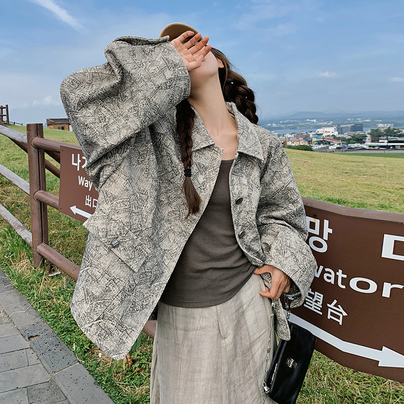 韩系chic短款碎花工装夹克上衣女春秋超火好看高级感小众减龄外套图片