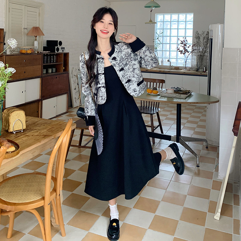 新中式盘扣上衣套装裙女2025春季新款水墨画外套吊带裙国风两件套,女装套装/套裙,2C098
