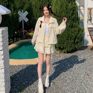 休闲运动防晒衣套装女夏2025新款白色轻薄防晒服搭配短裤两件套潮图片