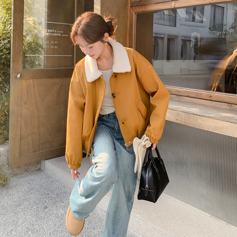 羊羔毛领黄色工装派克服女冬季2025新款短款棉服小个子流行超火,女装棉衣/棉服,2C159