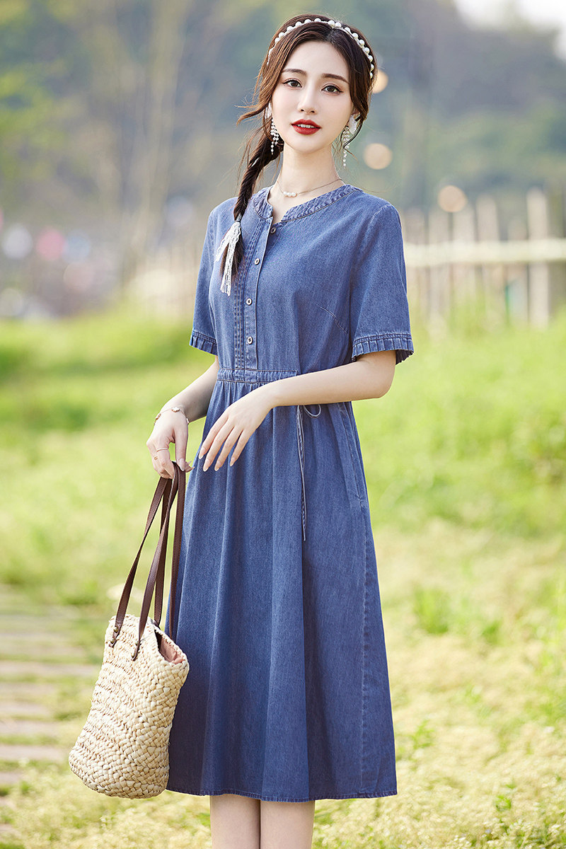 天丝牛仔连衣裙女2023新款夏天薄款舒适显瘦时尚休闲减龄牛仔裙子,女装毛呢外套,新感觉