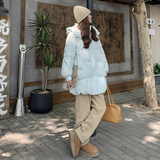 现货2026新款新标90羽绒马卡龙色羽绒服2D009-Y25P350控528，女装羽绒服，2D009