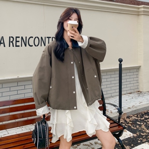 撞色PU皮翻领夹克短外套2025新款女秋季老钱风设计感韩版休闲上衣图片