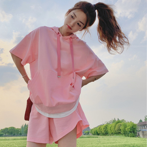 学院风减龄粉色休闲套装女2025夏季新款韩系甜美连帽T恤短裤套装图片