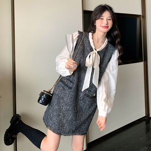 灰色背心连衣裙女长袖中长裙2025春季新款气质超好看减龄蕾丝图片