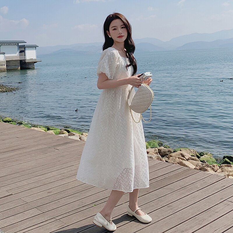 白色小众设计感蕾丝连衣裙女2023夏季新款法式温柔风高级感提花裙,女装连衣裙,2C010