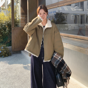 卡其色加绒加厚工装棉服女2025冬季新款韩系休闲百搭羊羔毛外套潮图片
