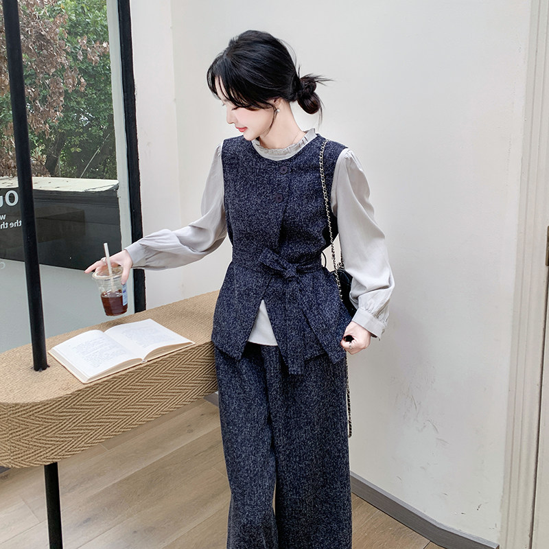 早春气质一整套穿搭套装女2025新款盐系轻熟马甲衬衫阔腿裤三件套,女装套装/套裙,2C203