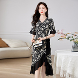 2025年夏季新款拼色木耳边连衣裙，女装连衣裙，臻衣坊，女装连衣裙，1C078