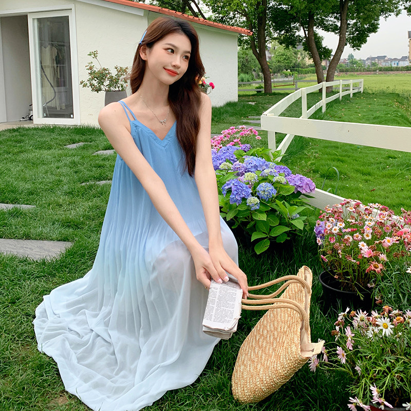 法式圆领碎花微胖显瘦碎花连衣裙显瘦纯色仙女裙夏季裙子气质性感图片