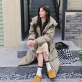 【主推现货】大被子长款卡其绿可拆卸连帽羽绒服6689-P295-K448，女装羽绒服，2C137