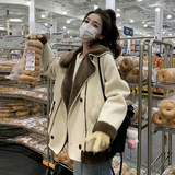 米色