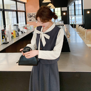 灰色法式温柔风假两件上衣套装裙女2025年春季新款半身长裙两件套图片