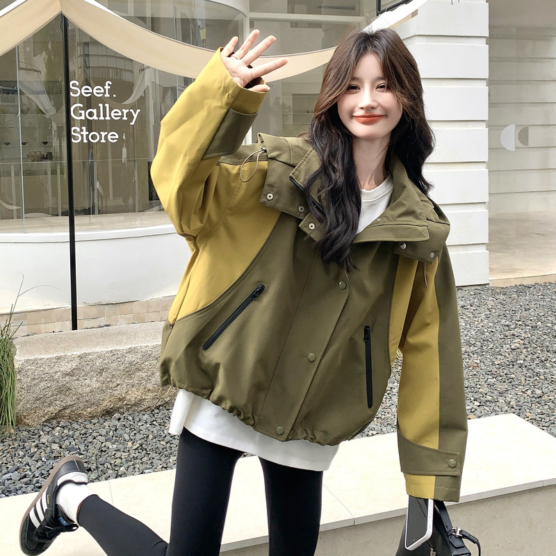 韩版时尚宽松休闲风百搭冲锋外套女秋季新款撞色拼接连帽夹克,女装短外套,2C159
