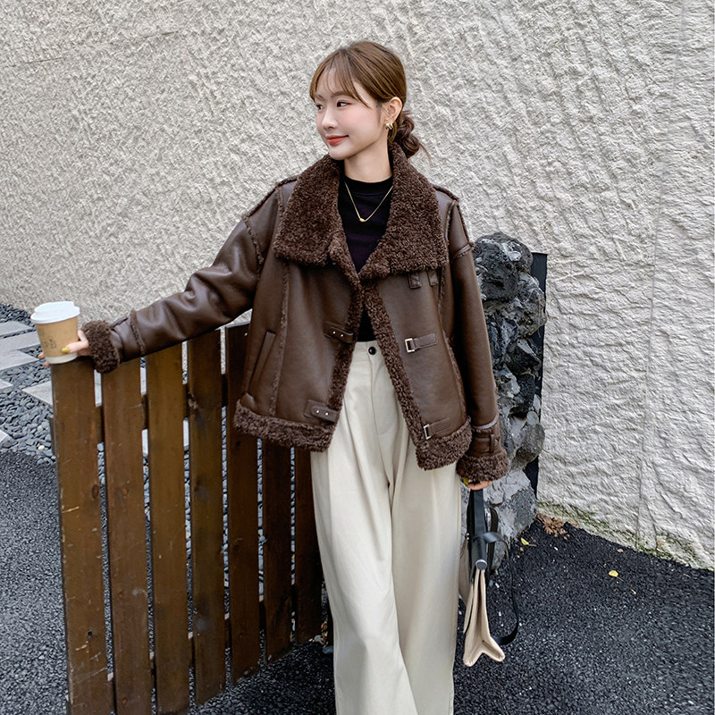 冬装主推皮羊羔毛外套2D044-703-P195-K278,女装棉衣/棉服,2D044