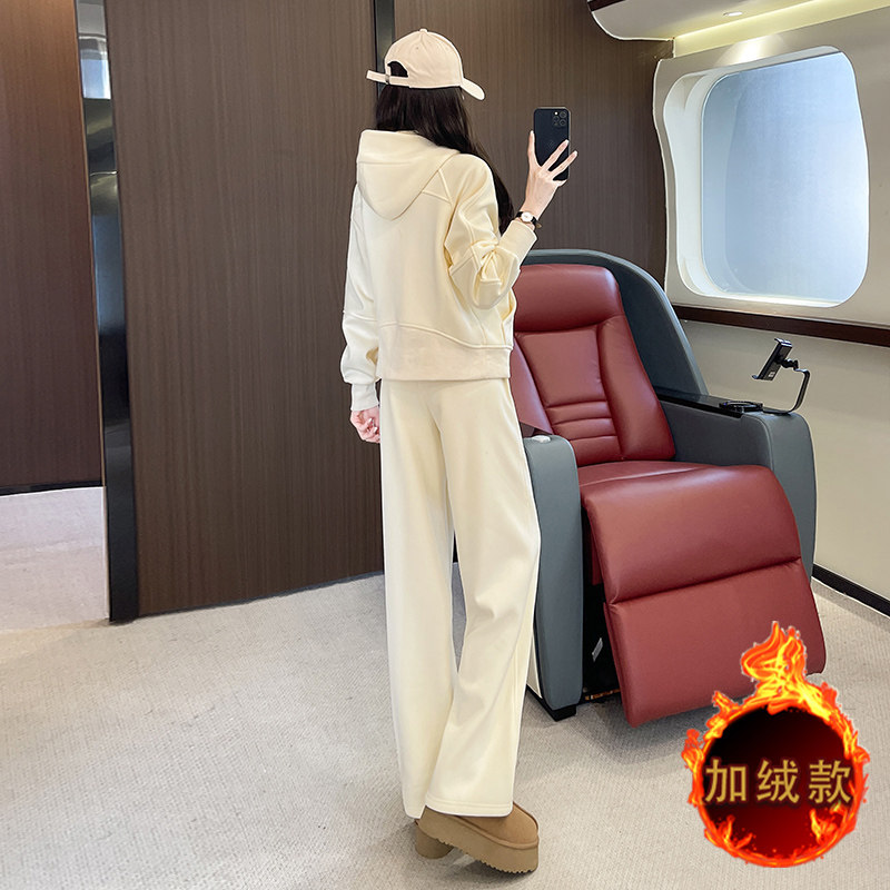 女秋冬季加绒休闲运动卫衣洋气两件套,女装套装/套裙,2C310