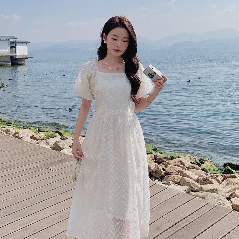 白色小众设计感蕾丝连衣裙女2023夏季新款法式温柔风高级感提花裙,女装连衣裙,2C010