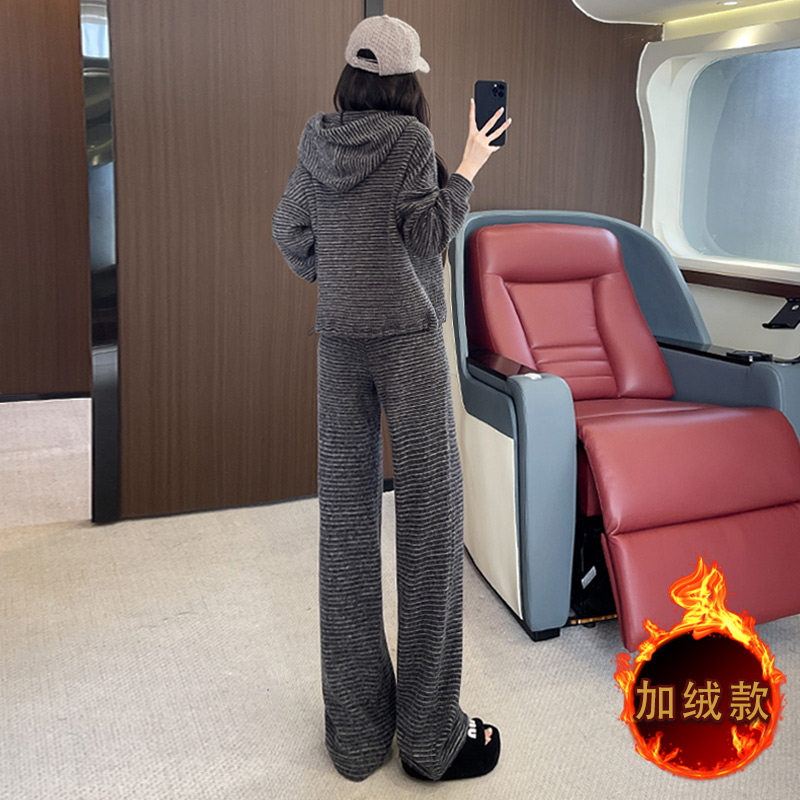 懒人穿搭休闲松弛感条纹软糯两件套潮,女装套装/套裙,2C310